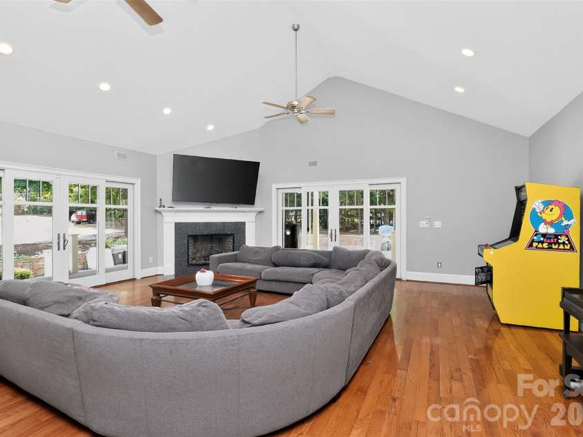 9704 Saddle Avenue, Waxhaw, NC 28173.  MLS# CAR4400749, YatesRealty ID 35198. 