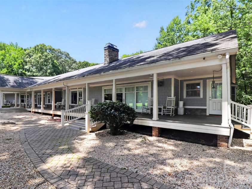 9704 Saddle Avenue, Waxhaw, NC 28173.  MLS# CAR4400749, YatesRealty ID 35198. 