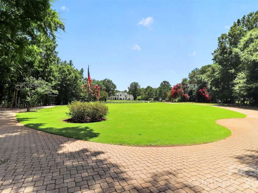 9704 Saddle Avenue, Waxhaw, NC 28173.  MLS# CAR4400749, YatesRealty ID 35198. 