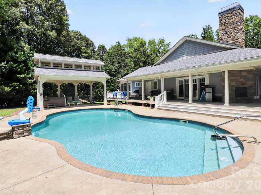 9704 Saddle Avenue, Waxhaw, NC 28173.  MLS# CAR4400749, YatesRealty ID 35198. 