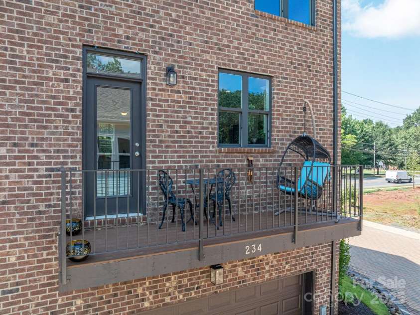 234 Gilead Road, Huntersville, NC 28078.  MLS# CAR4285483, YatesRealty ID 35199. 