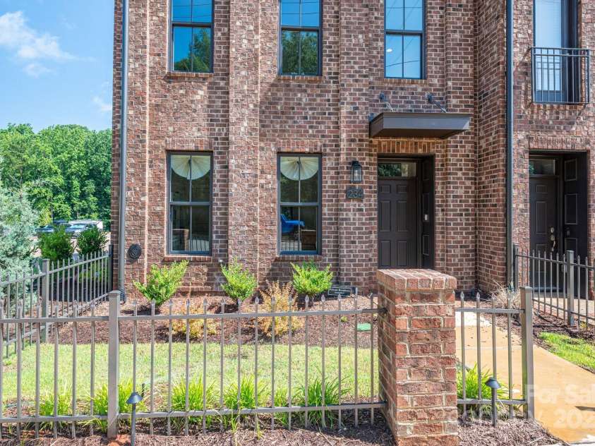234 Gilead Road, Huntersville, NC 28078.  MLS# CAR4285483, YatesRealty ID 35199. 