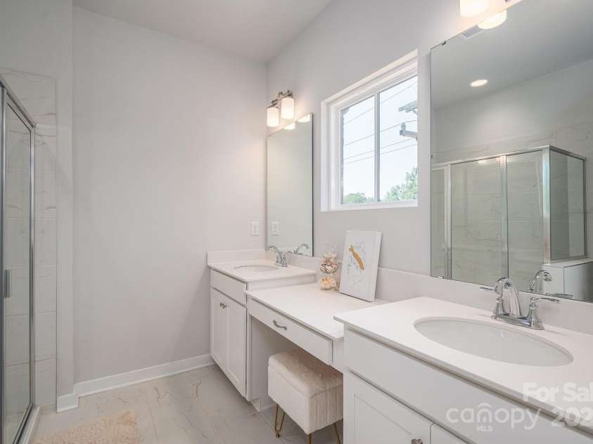 234 Gilead Road, Huntersville, NC 28078.  MLS# CAR4285483, YatesRealty ID 35199. Primary Bathroom