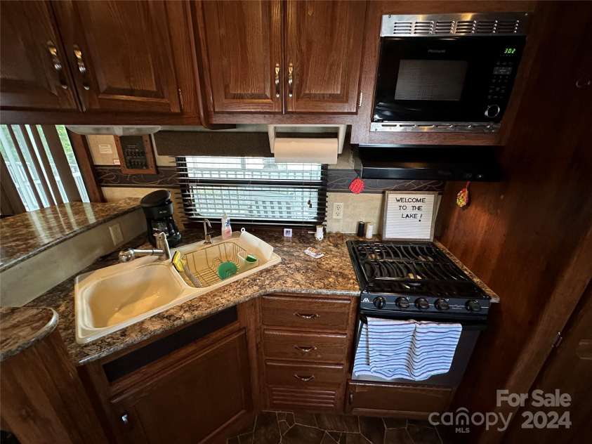 113 Hummingbird Circle, New London, NC 28127.  MLS# CAR4171497, YatesRealty ID 352. 