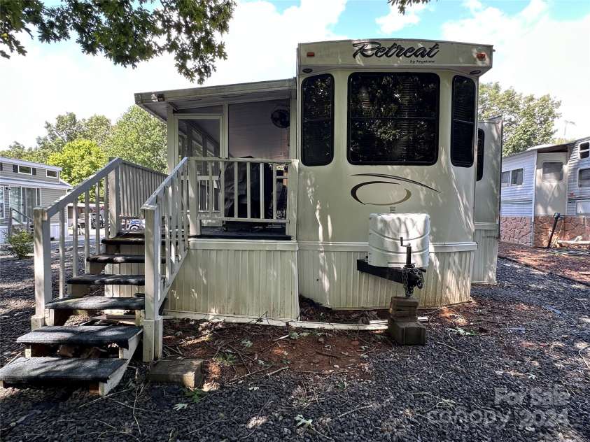 113 Hummingbird Circle, New London, NC 28127.  MLS# CAR4171497, YatesRealty ID 352. 