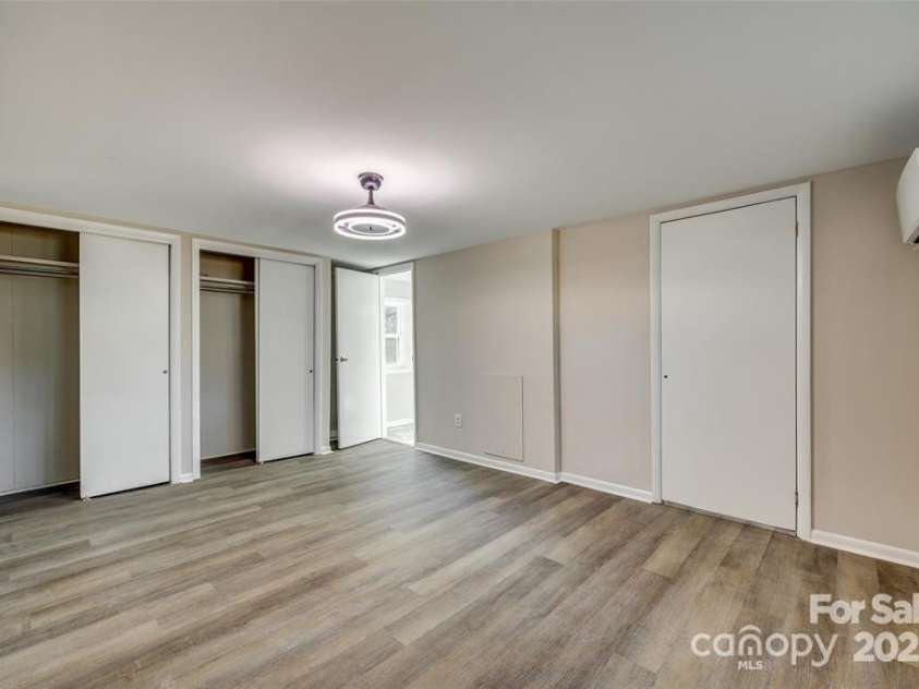 260 Amelia Drive, Fort Mill, SC 29715.  MLS# CAR4313275, YatesRealty ID 352. 