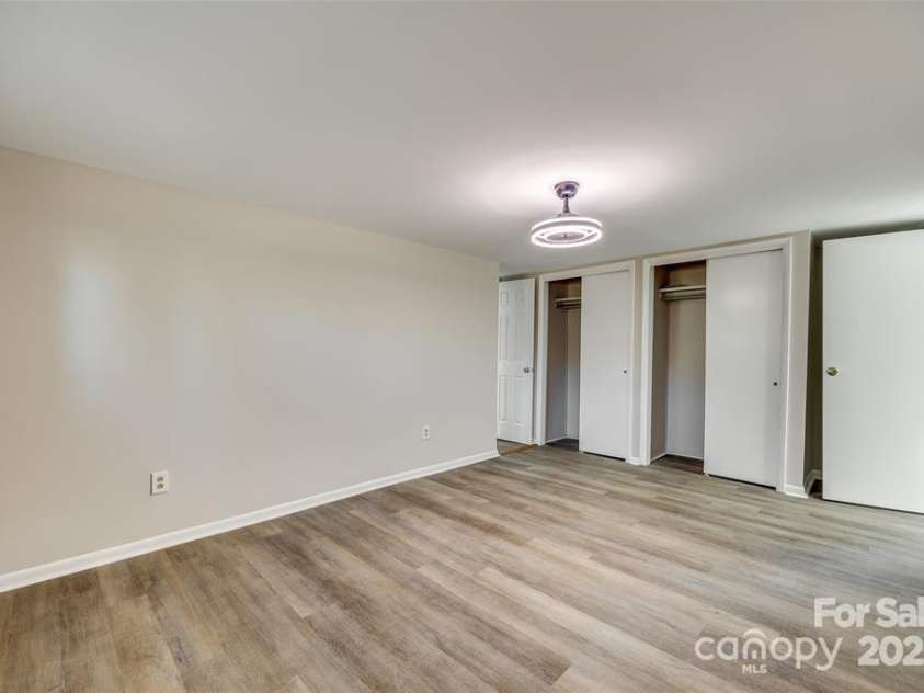 260 Amelia Drive, Fort Mill, SC 29715.  MLS# CAR4313275, YatesRealty ID 352. 