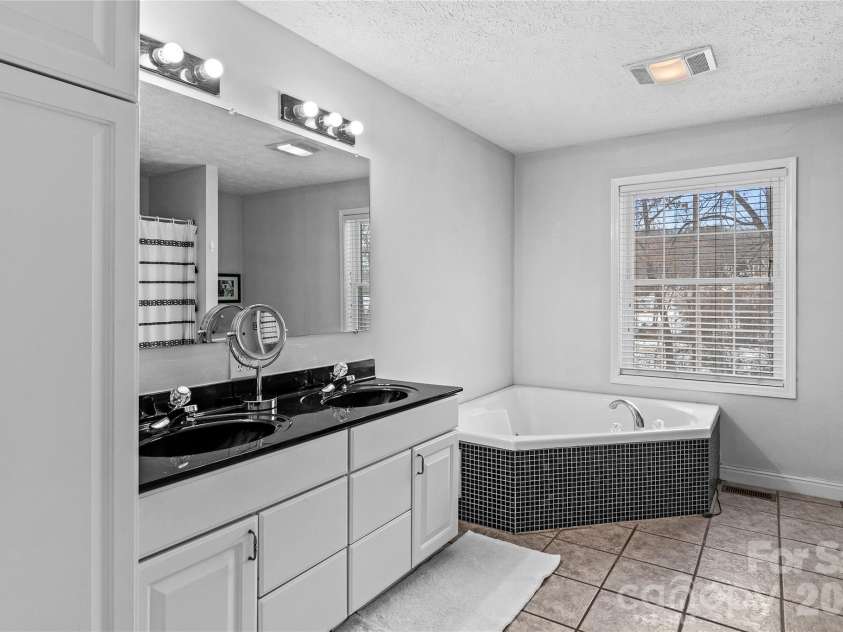 1012 Tuckda Way, Hamptonville, NC 27020.  MLS# CAR4342770, YatesRealty ID 3520. 