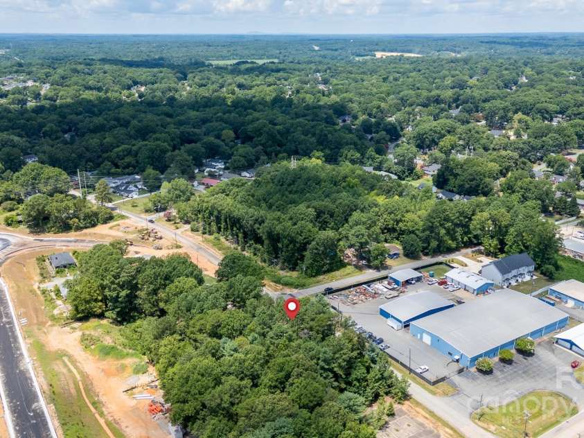 125 Lowrance Avenue, Kannapolis, NC 28081.  MLS# CAR4282320, YatesRealty ID 3520. 