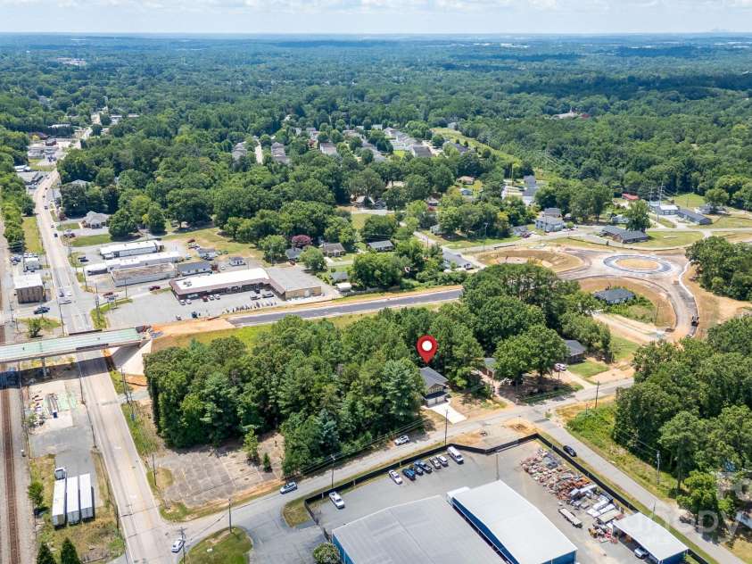 125 Lowrance Avenue, Kannapolis, NC 28081.  MLS# CAR4282320, YatesRealty ID 3520. 