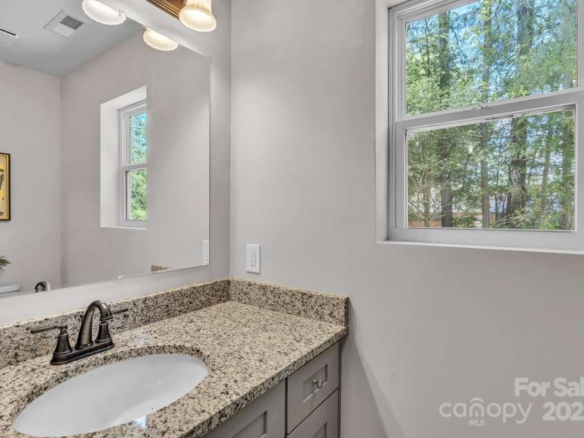 125 Lowrance Avenue, Kannapolis, NC 28081.  MLS# CAR4282320, YatesRealty ID 3520. 