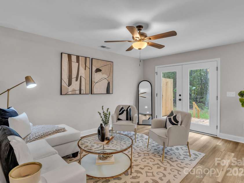 125 Lowrance Avenue, Kannapolis, NC 28081.  MLS# CAR4282320, YatesRealty ID 3520. 