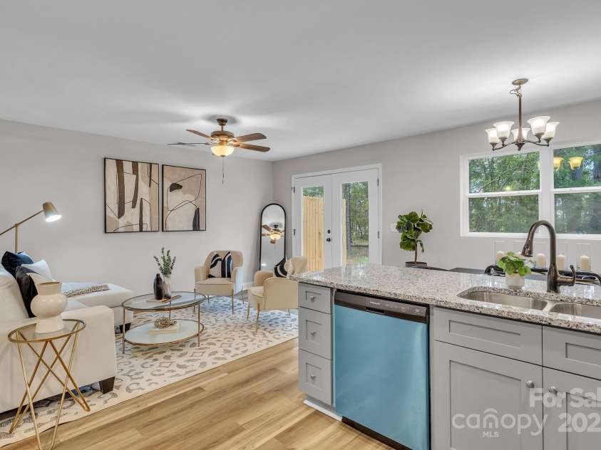 125 Lowrance Avenue, Kannapolis, NC 28081.  MLS# CAR4282320, YatesRealty ID 3520. 