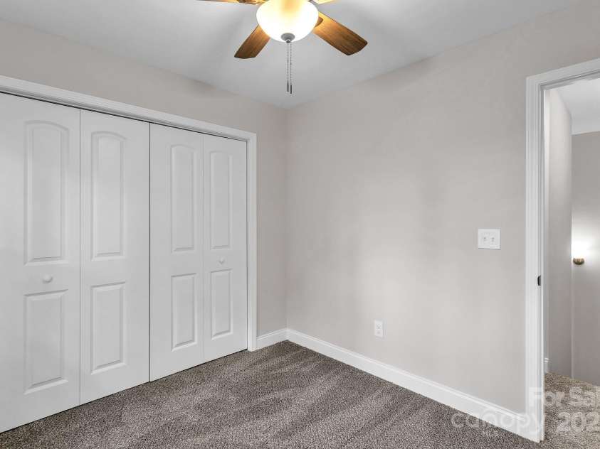 125 Lowrance Avenue, Kannapolis, NC 28081.  MLS# CAR4282320, YatesRealty ID 3520. 