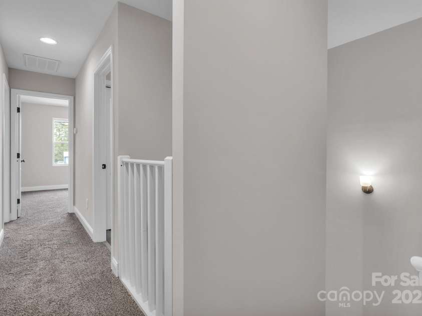 125 Lowrance Avenue, Kannapolis, NC 28081.  MLS# CAR4282320, YatesRealty ID 3520. 