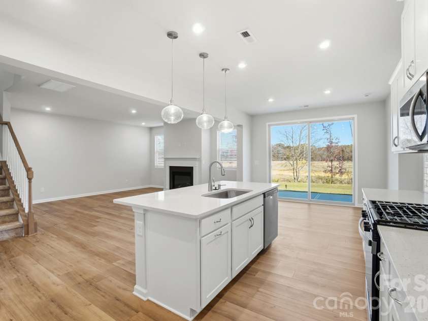1340 Honey Trail, Monroe, NC 28112.  MLS# CAR4400781, YatesRealty ID 35200. Kitchen