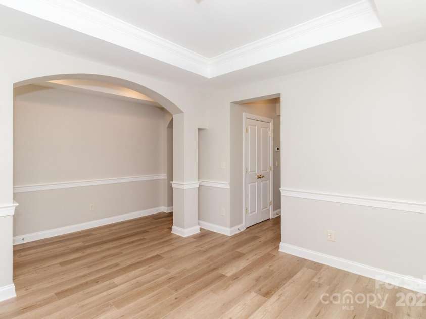 8010 Cottsbrooke Drive, Huntersville, NC 28078.  MLS# CAR4297605, YatesRealty ID 35201. 