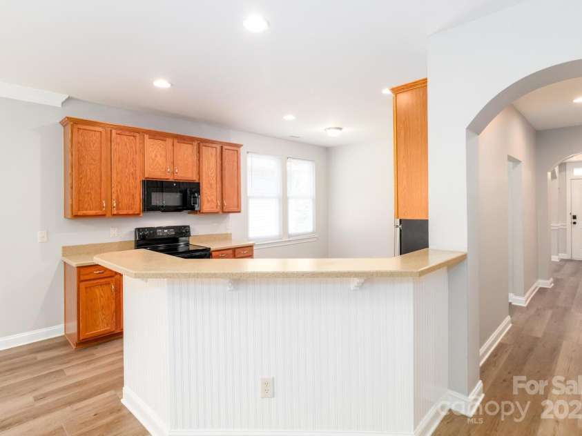 8010 Cottsbrooke Drive, Huntersville, NC 28078.  MLS# CAR4297605, YatesRealty ID 35201. 