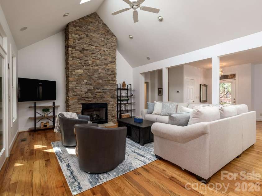 44 Gasga Court, Brevard, NC 28712.  MLS# CAR4399976, YatesRealty ID 35202. 