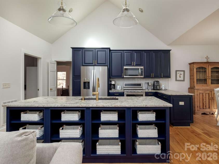44 Gasga Court, Brevard, NC 28712.  MLS# CAR4399976, YatesRealty ID 35202. 