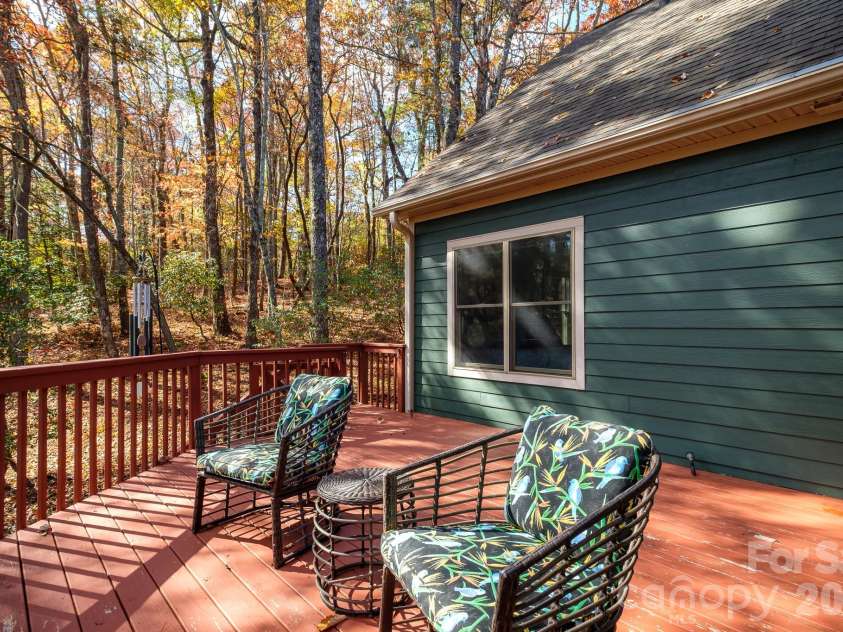 44 Gasga Court, Brevard, NC 28712.  MLS# CAR4399976, YatesRealty ID 35202. 