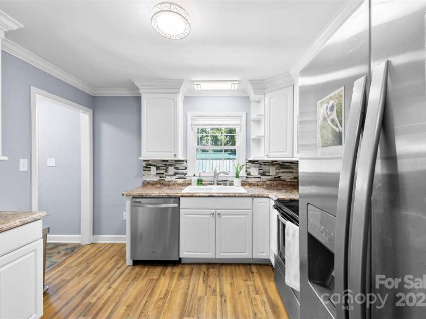 2411 Winterfield Drive, Gastonia, NC 28056.  MLS# CAR4297530, YatesRealty ID 35204. 