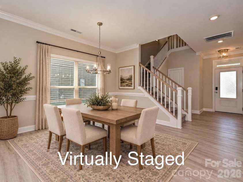 6320 Kennard Drive, Charlotte, NC 28216.  MLS# CAR4400358, YatesRealty ID 35206. Dining Room Virtually Staged