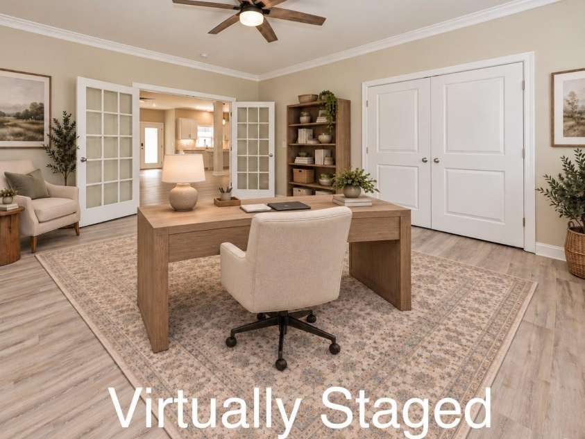 6320 Kennard Drive, Charlotte, NC 28216.  MLS# CAR4400358, YatesRealty ID 35206. Study / Flex Virtually Staged