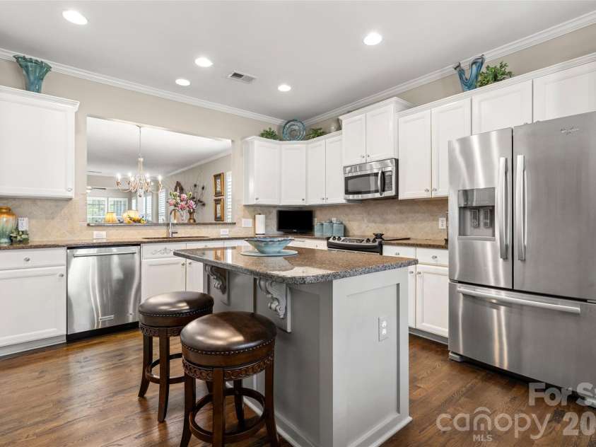26503 Sandpiper Court, Indian Land, SC 29707.  MLS# CAR4396198, YatesRealty ID 35207. Kitchen