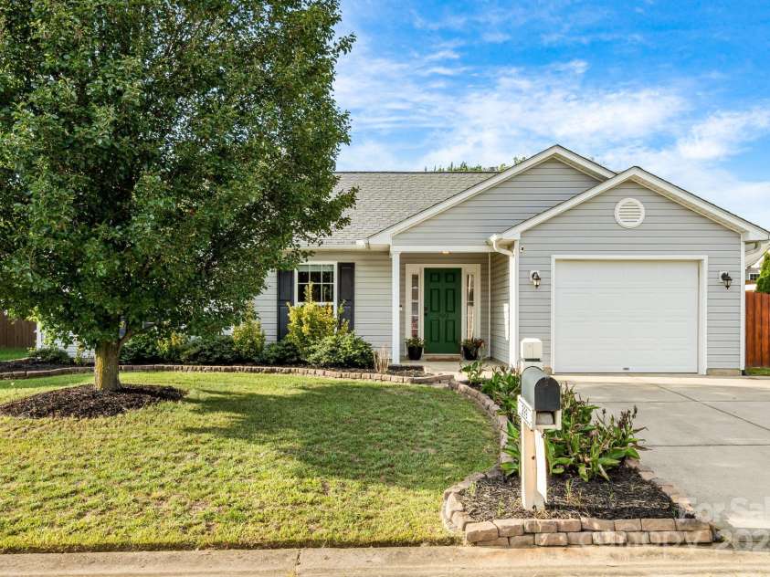 299 Swift Creek Road, Fletcher, NC 28732.  MLS# CAR4297720, YatesRealty ID 35207. 