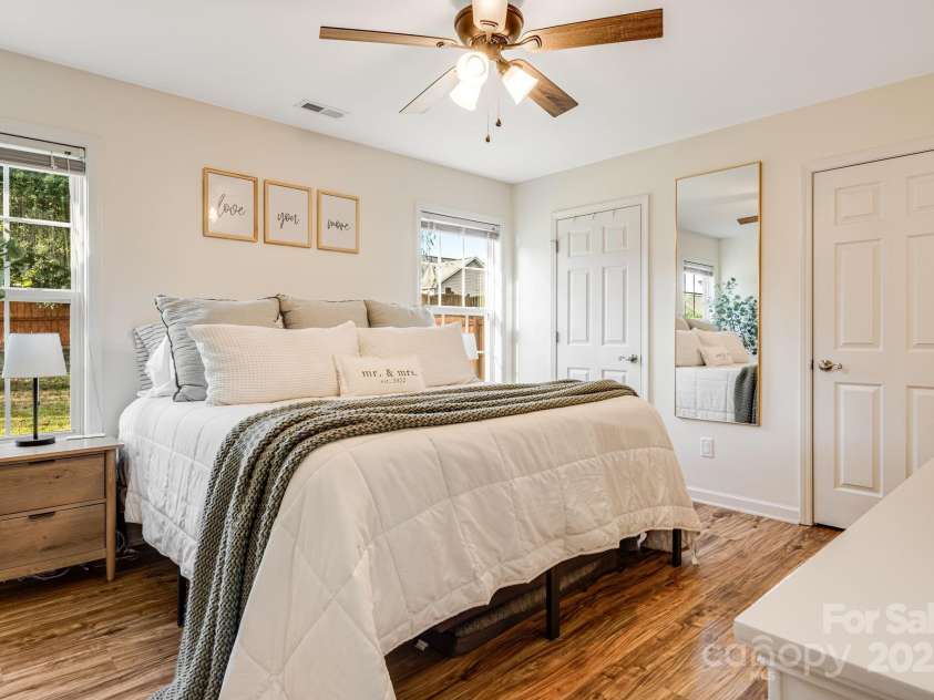 299 Swift Creek Road, Fletcher, NC 28732.  MLS# CAR4297720, YatesRealty ID 35207. 