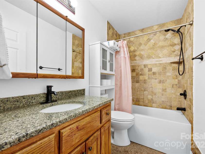 107 Cliffwood Drive, Hudson, NC 28638.  MLS# CAR4297801, YatesRealty ID 35208. 