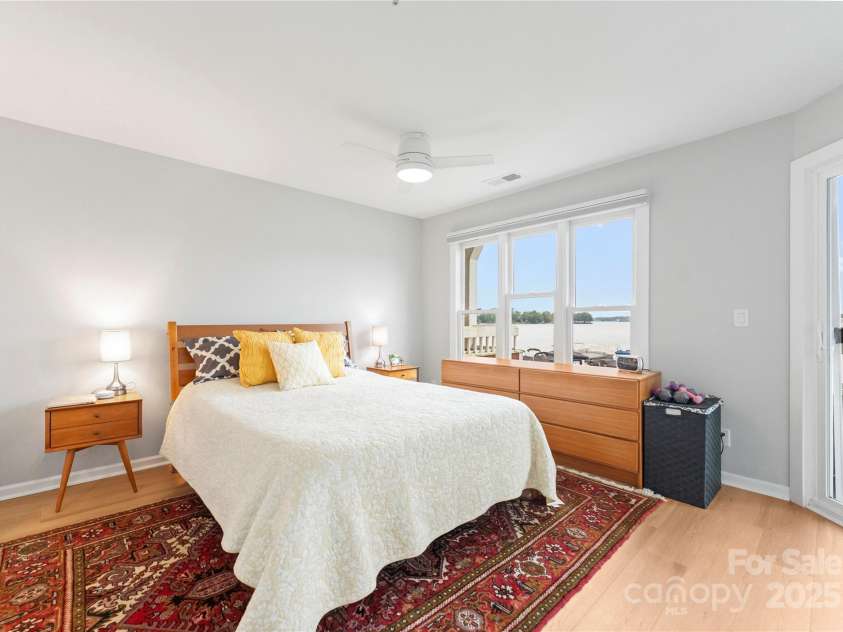 817 Southwest Drive, Davidson, NC 28036.  MLS# CAR4287616, YatesRealty ID 35210. 