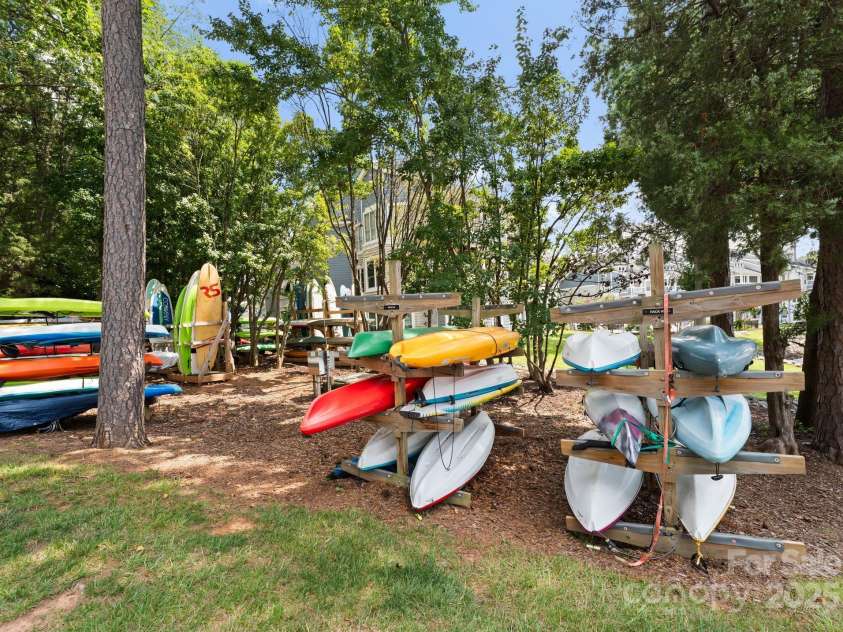 817 Southwest Drive, Davidson, NC 28036.  MLS# CAR4287616, YatesRealty ID 35210. 