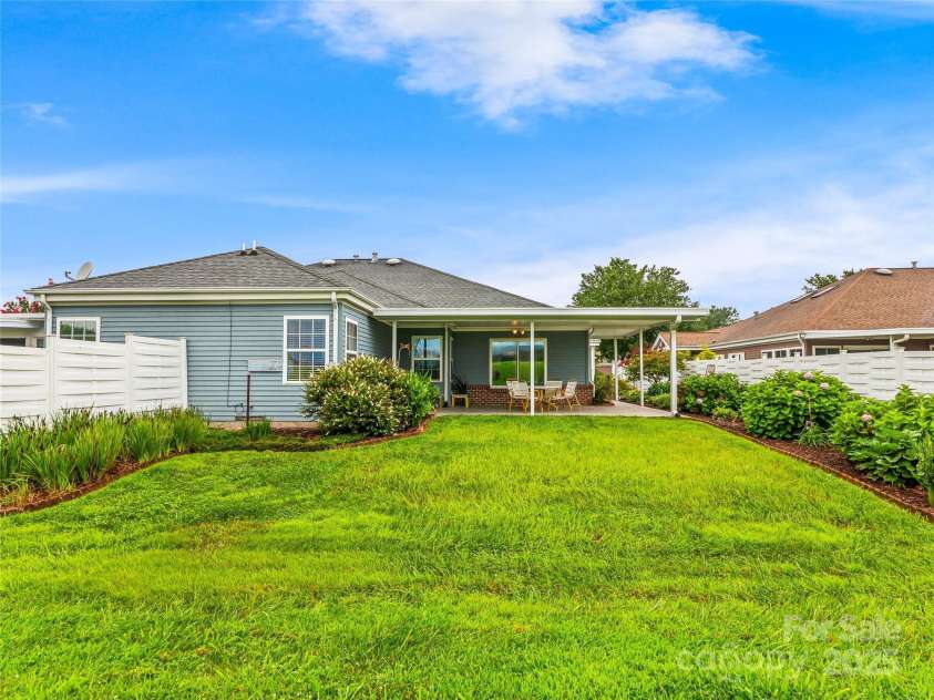 12A Heather Way, Candler, NC 28715.  MLS# CAR4290580, YatesRealty ID 35211. 