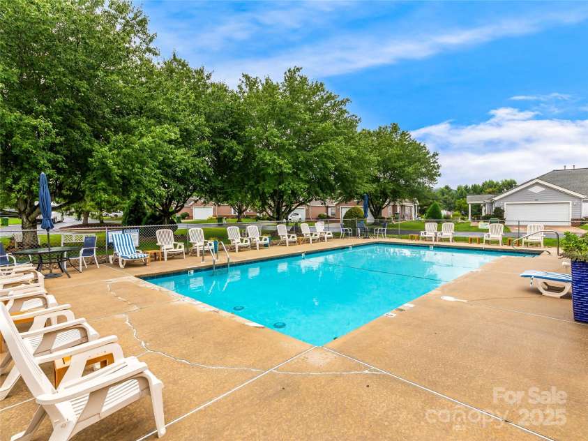 12A Heather Way, Candler, NC 28715.  MLS# CAR4290580, YatesRealty ID 35211. 