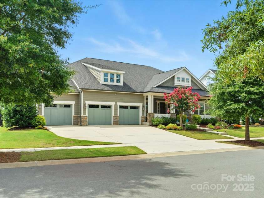 11926 Tree Sparrow Road, Charlotte, NC 28278.  MLS# CAR4297013, YatesRealty ID 35212. 