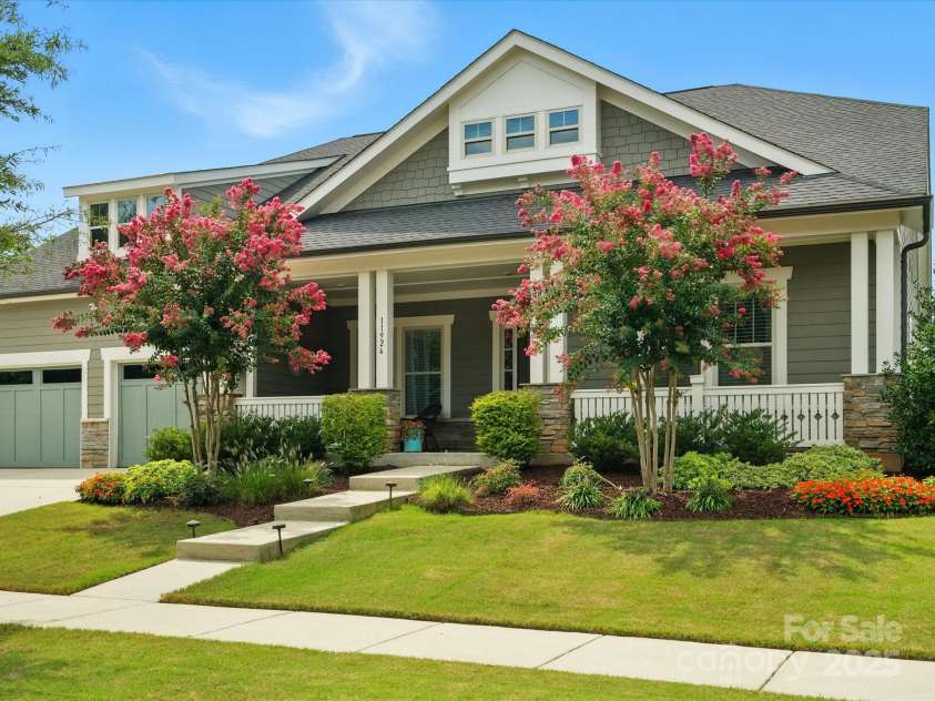 11926 Tree Sparrow Road, Charlotte, NC 28278.  MLS# CAR4297013, YatesRealty ID 35212. 