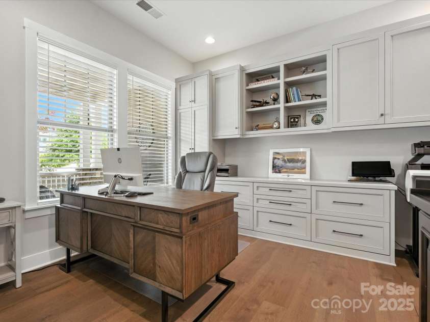 11926 Tree Sparrow Road, Charlotte, NC 28278.  MLS# CAR4297013, YatesRealty ID 35212. 