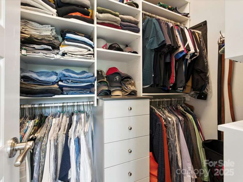 11926 Tree Sparrow Road, Charlotte, NC 28278.  MLS# CAR4297013, YatesRealty ID 35212. 