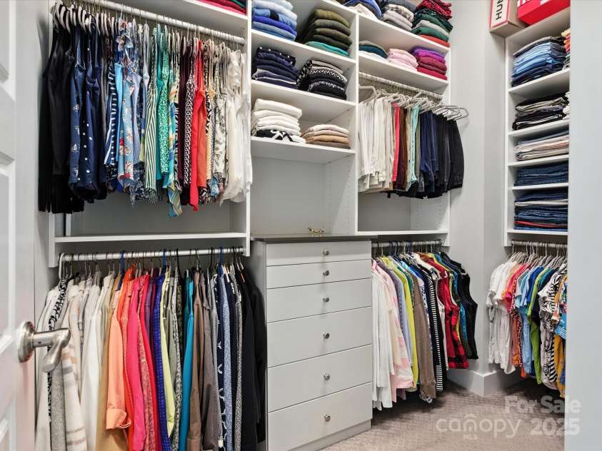 11926 Tree Sparrow Road, Charlotte, NC 28278.  MLS# CAR4297013, YatesRealty ID 35212. 