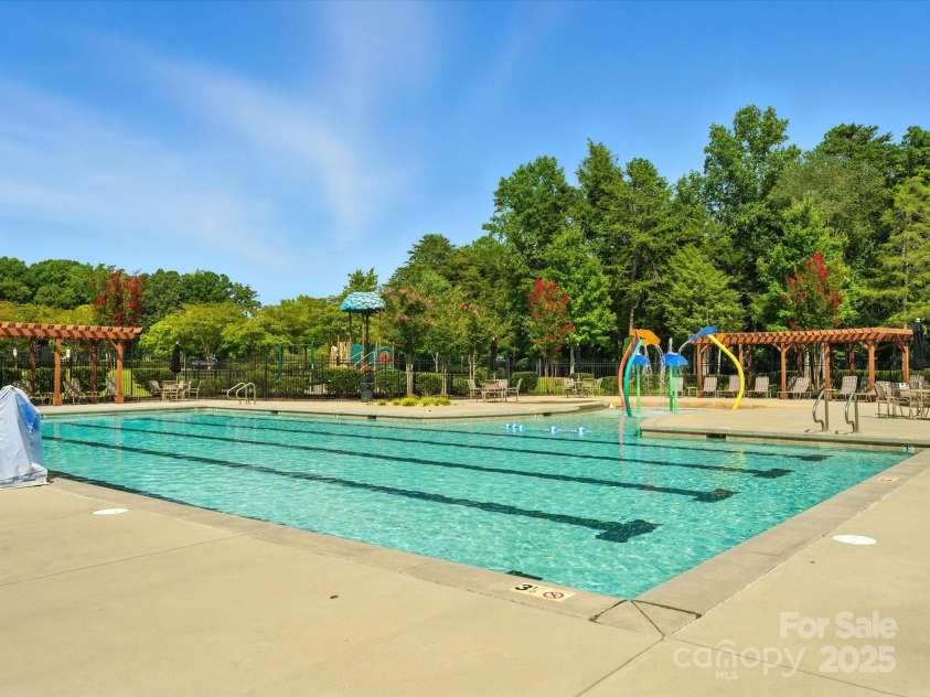 11926 Tree Sparrow Road, Charlotte, NC 28278.  MLS# CAR4297013, YatesRealty ID 35212. 