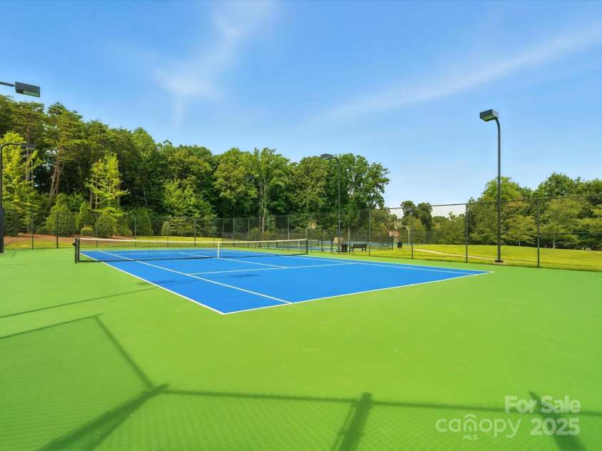 11926 Tree Sparrow Road, Charlotte, NC 28278.  MLS# CAR4297013, YatesRealty ID 35212. 