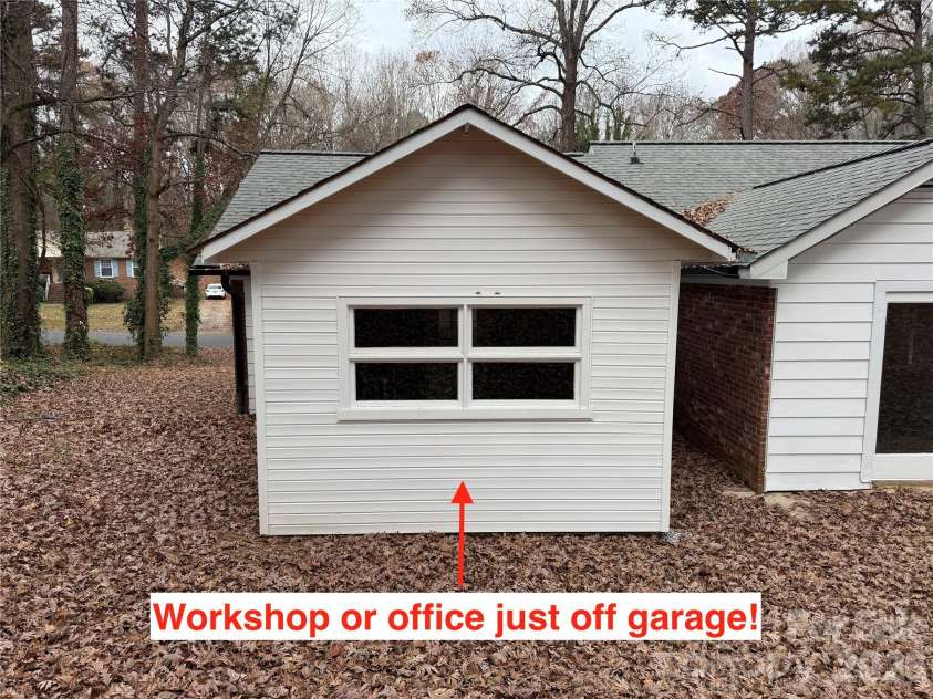 114 Elmwood Drive, Salisbury, NC 28147.  MLS# CAR4400661, YatesRealty ID 35213. 