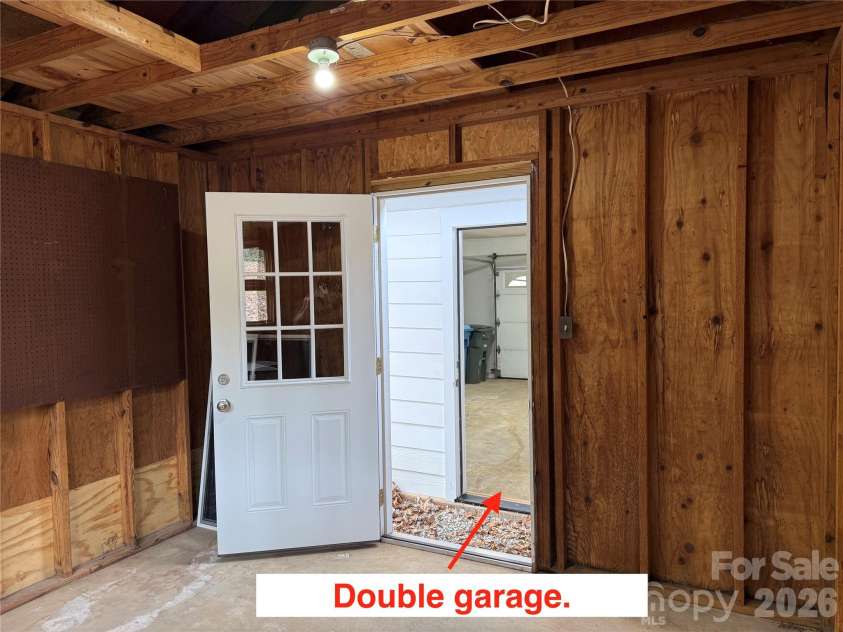 114 Elmwood Drive, Salisbury, NC 28147.  MLS# CAR4400661, YatesRealty ID 35213. 