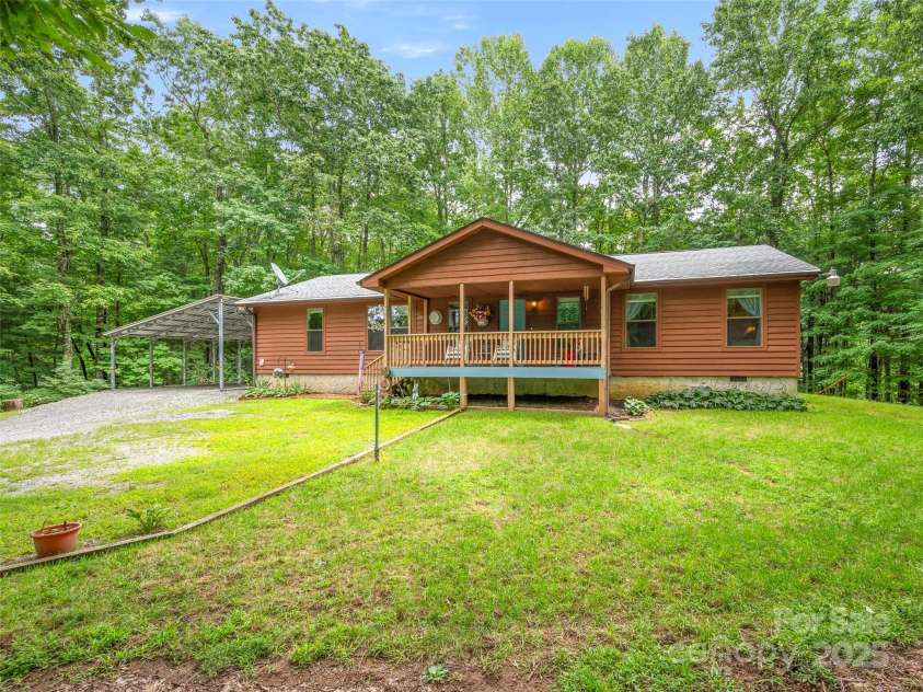 224 Small Falls Lane, Saluda, NC 28773.  MLS# CAR4291769, YatesRealty ID 35213. 