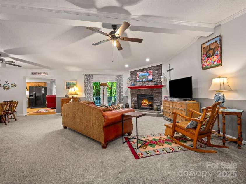 224 Small Falls Lane, Saluda, NC 28773.  MLS# CAR4291769, YatesRealty ID 35213. 