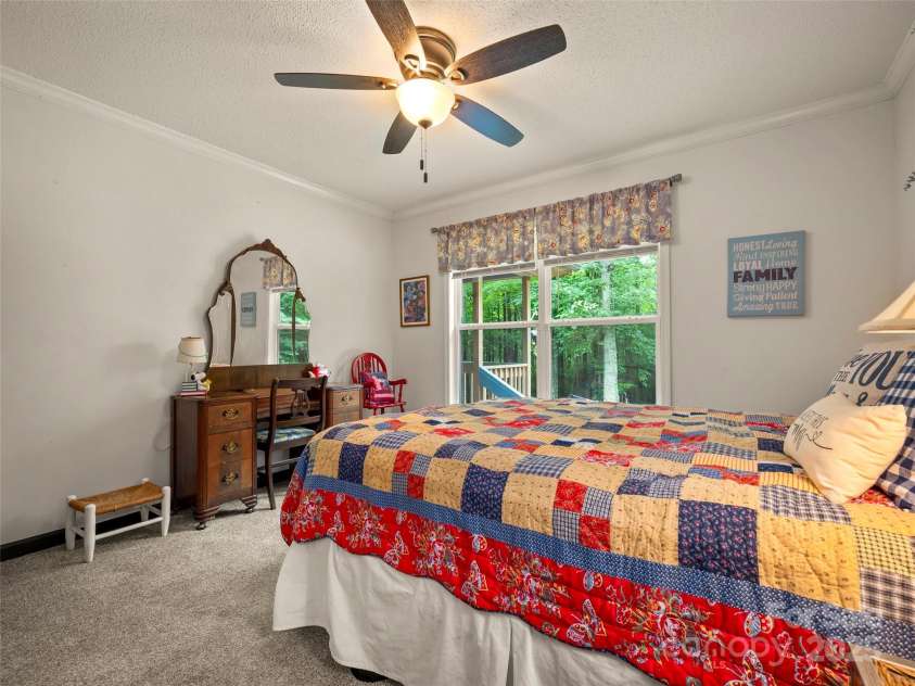 224 Small Falls Lane, Saluda, NC 28773.  MLS# CAR4291769, YatesRealty ID 35213. 