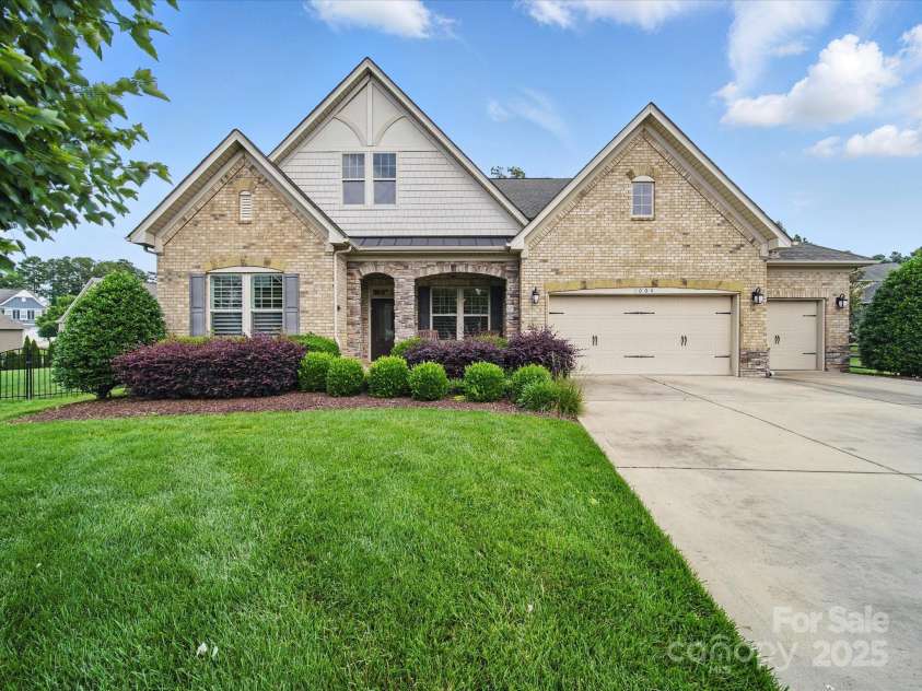 1004 Fairbanks Court, Indian Trail, NC 28079.  MLS# CAR4262755, YatesRealty ID 35214. 