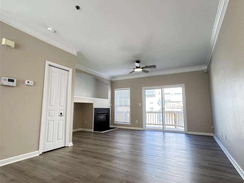6320 Royal Celadon Way, Charlotte, NC 28269.  MLS# CAR4400123, YatesRealty ID 35214. 